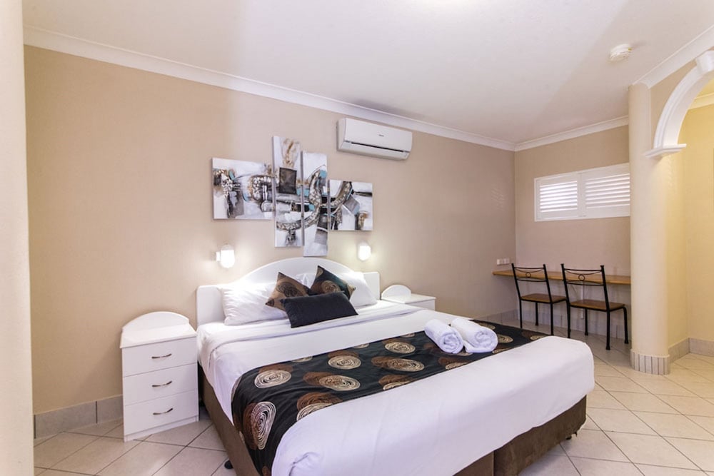 Standard Room, Non Smoking, Kitchenette (Spa Suite) photo 2