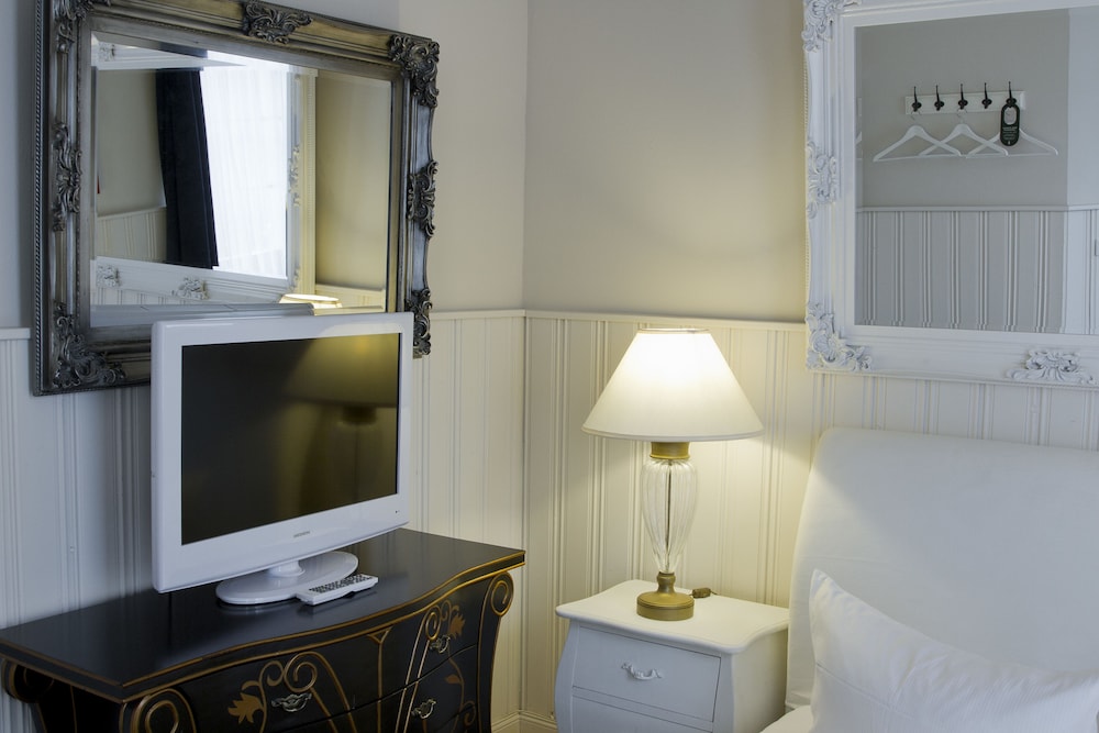 Standard Single Room photo 2