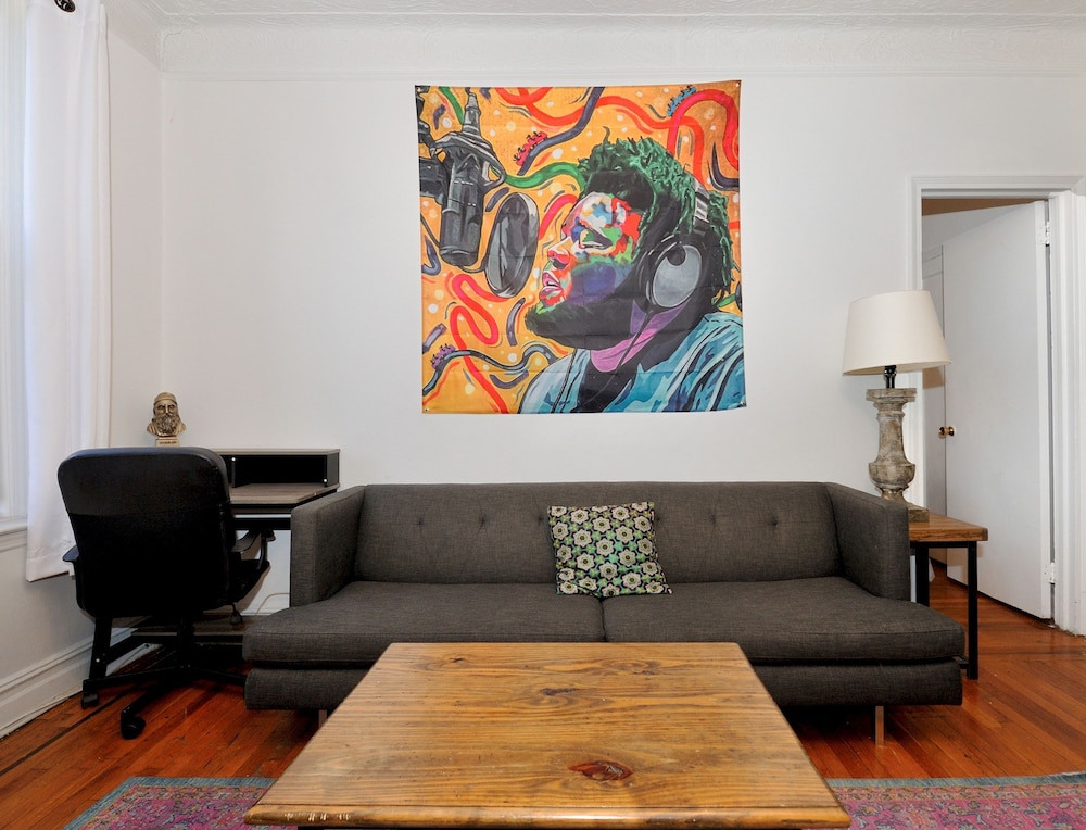 Apartment photo 1