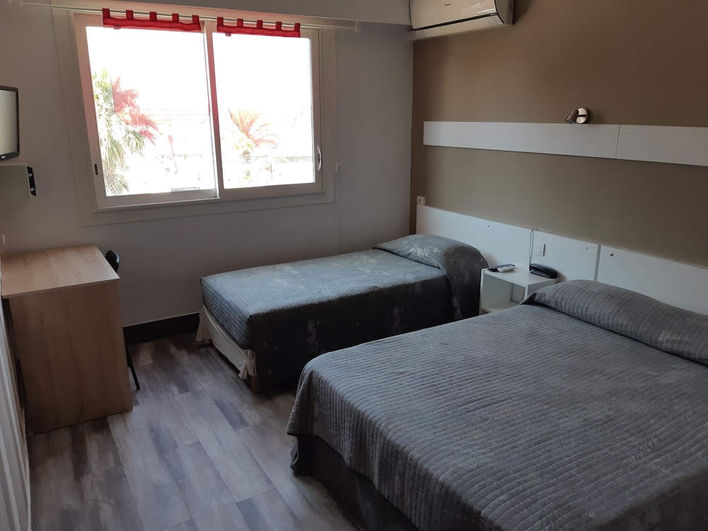 Basic Triple Room
