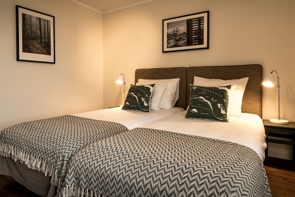 Deluxe Twin Room photo 3