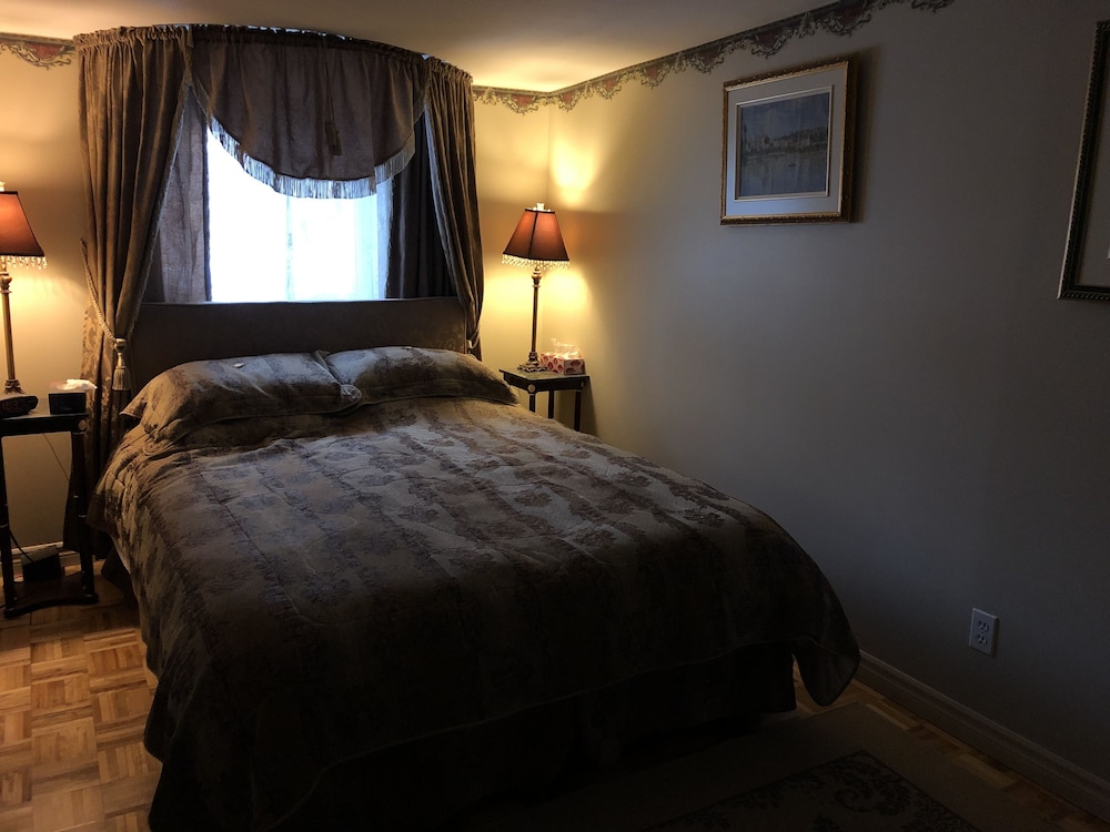Classic Suite, 2 Queen Beds, Non Smoking