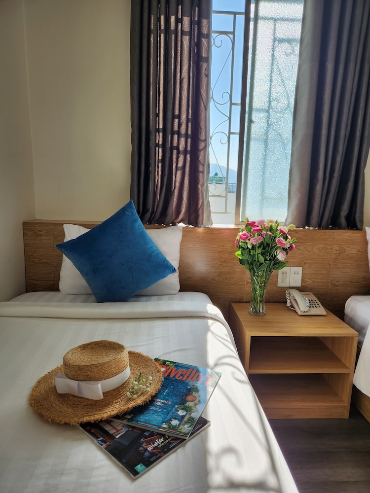 Basic Double Room Single Use - Photo 5