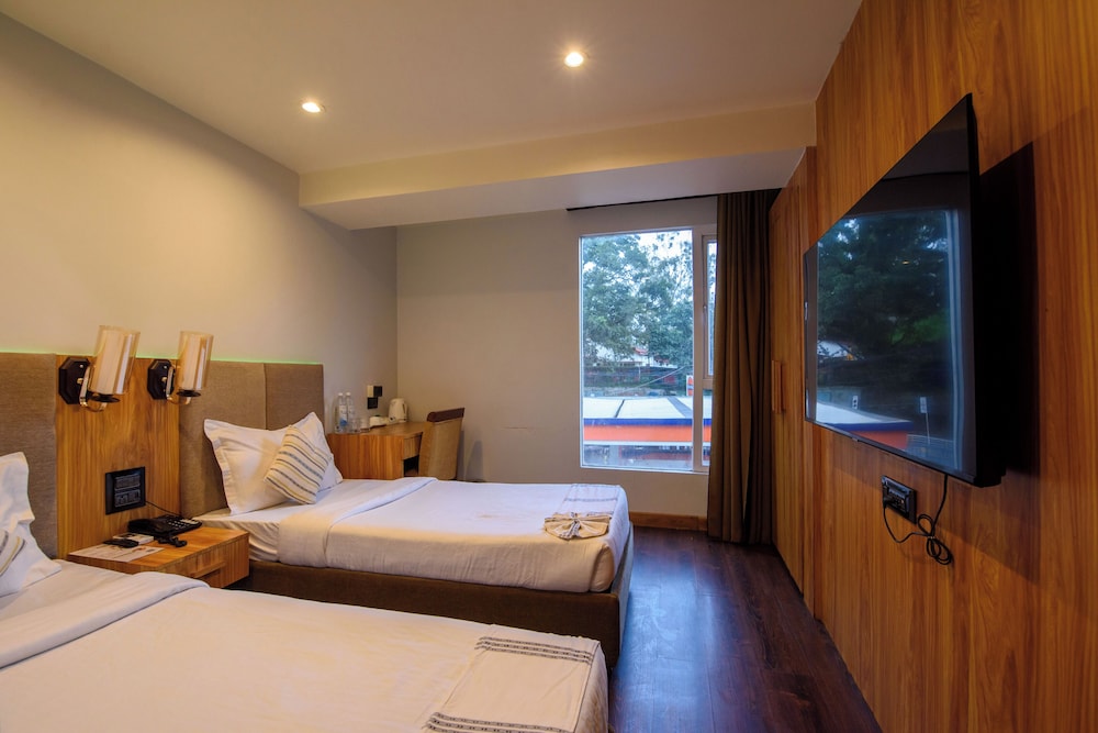 Standard Double or Twin Room photo 1