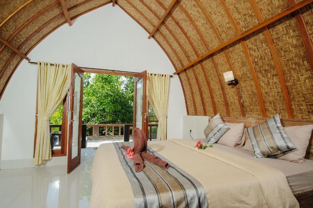 Deluxe Bungalow