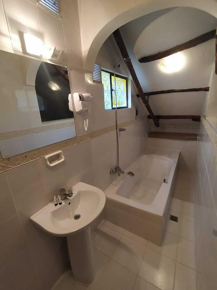 Executive Suite, 1 Queen Bed photo 3
