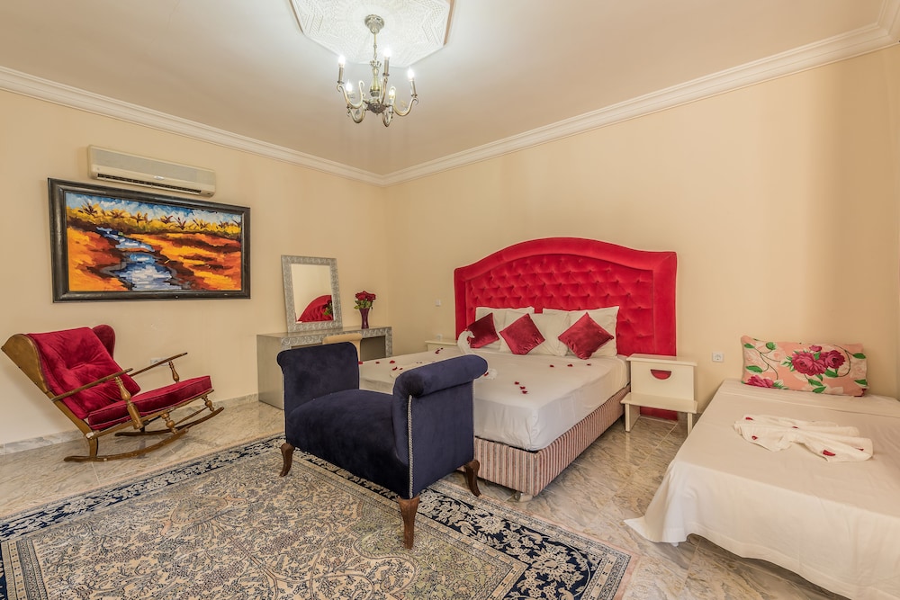 Comfort Triple Room
