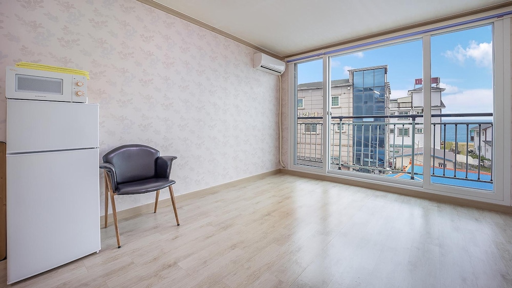 Basic Room, 1 Bedroom (203)