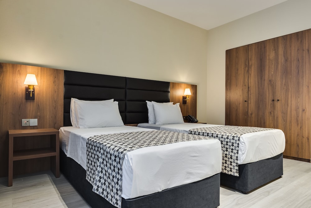 Double Room - Photo 1
