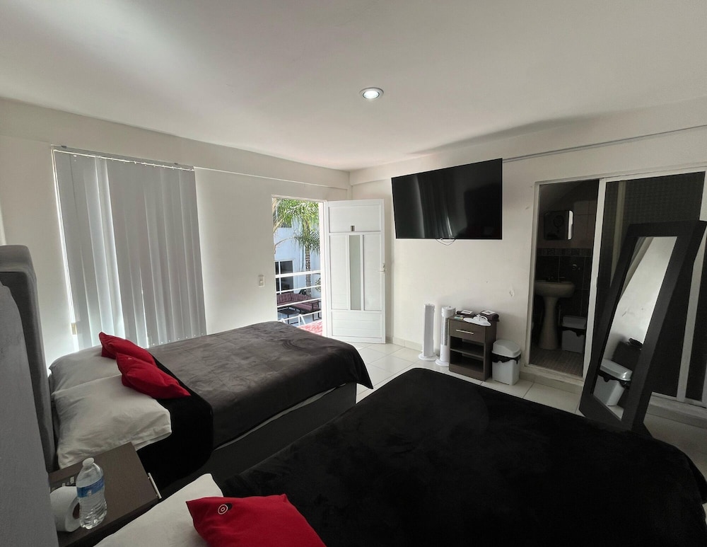 Comfort Room photo 2