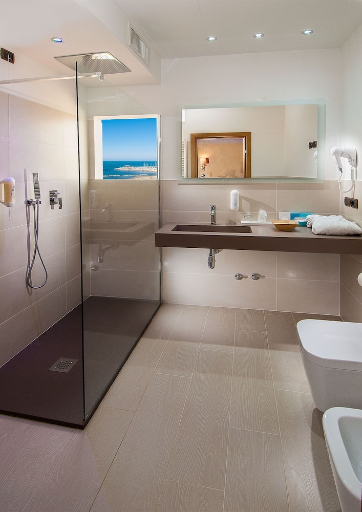 Double Room Single Use photo 3