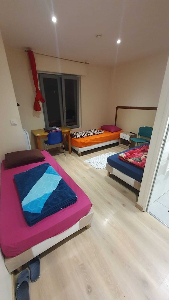 Basic Triple Room