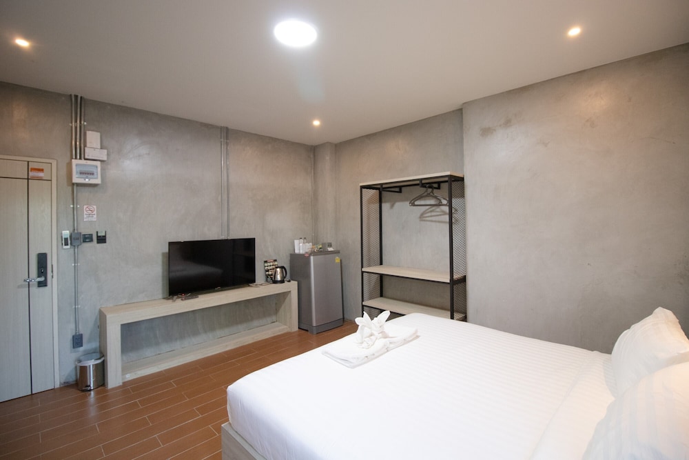 Standard Double Room - Photo 5