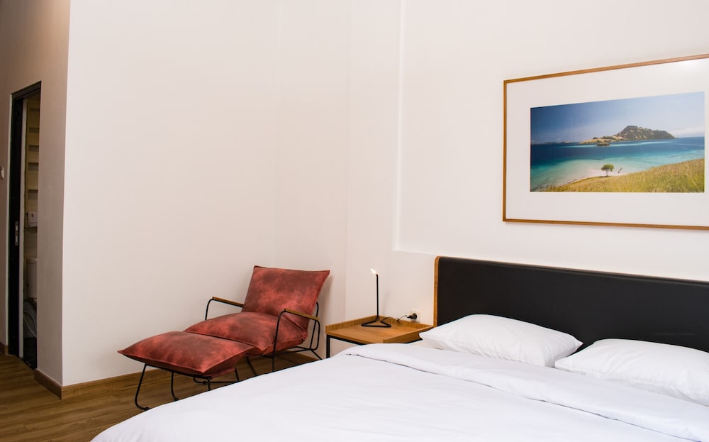 King Bed Executive B