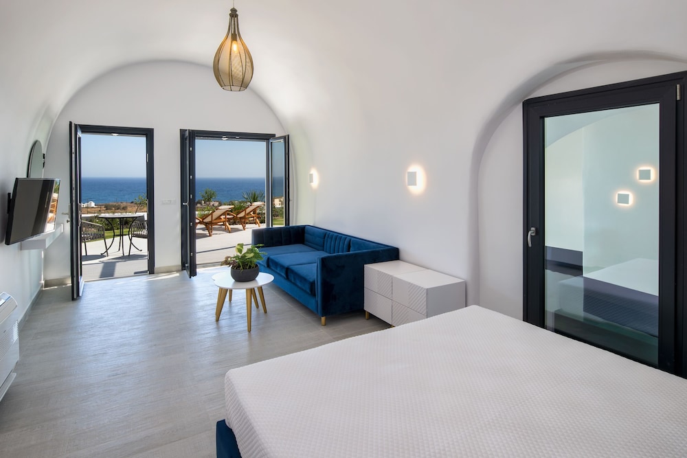 Senior Suite, Private Pool