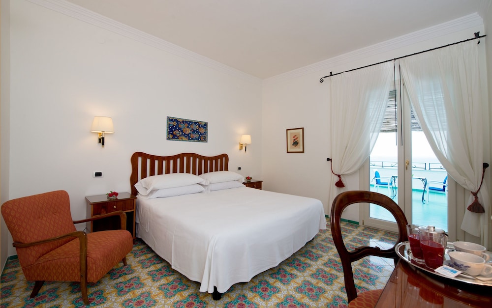 Superior Double or Twin Room, Terrace