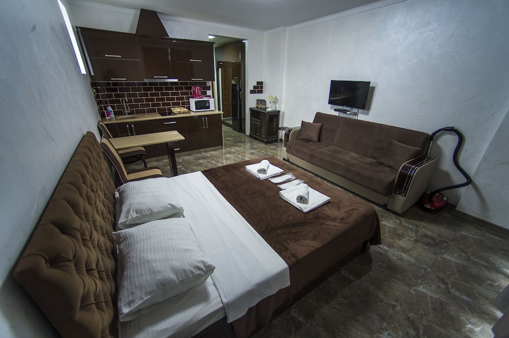 Royal Studio, 1 King Bed with Sofa bed, Sea View, Beachfront photo 3