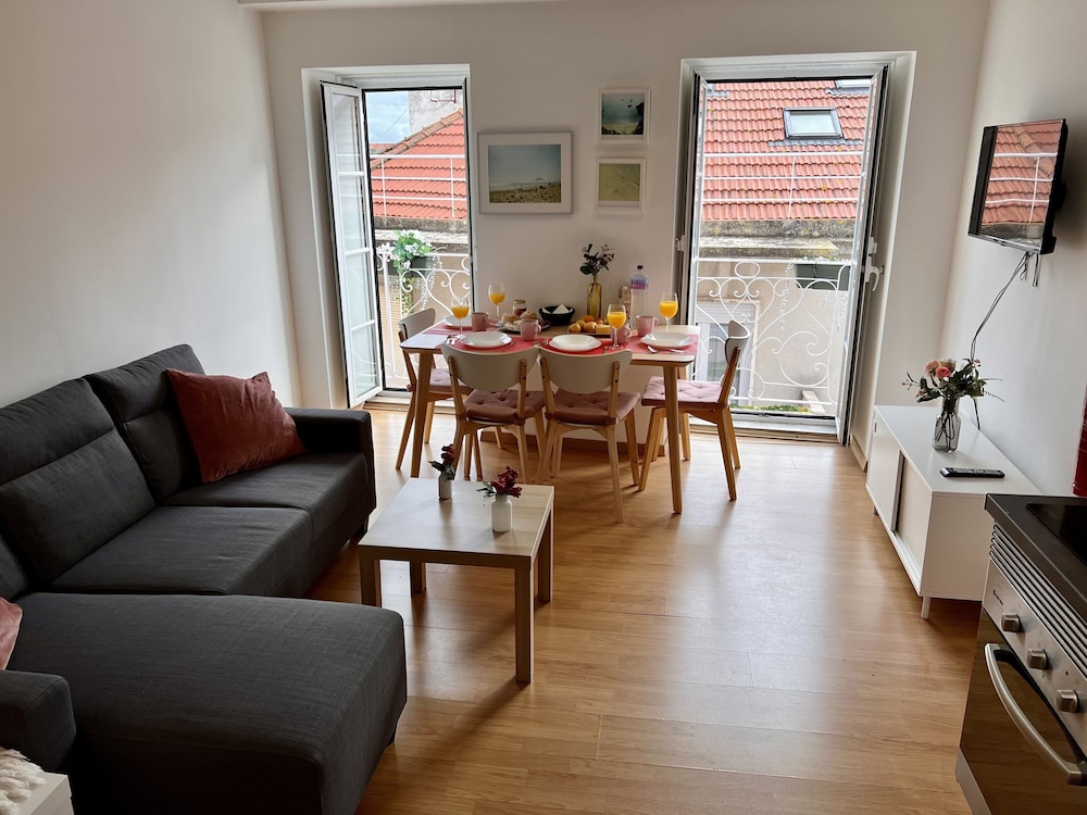 Standard Apartment, Multiple Beds, Courtyard View photo 2