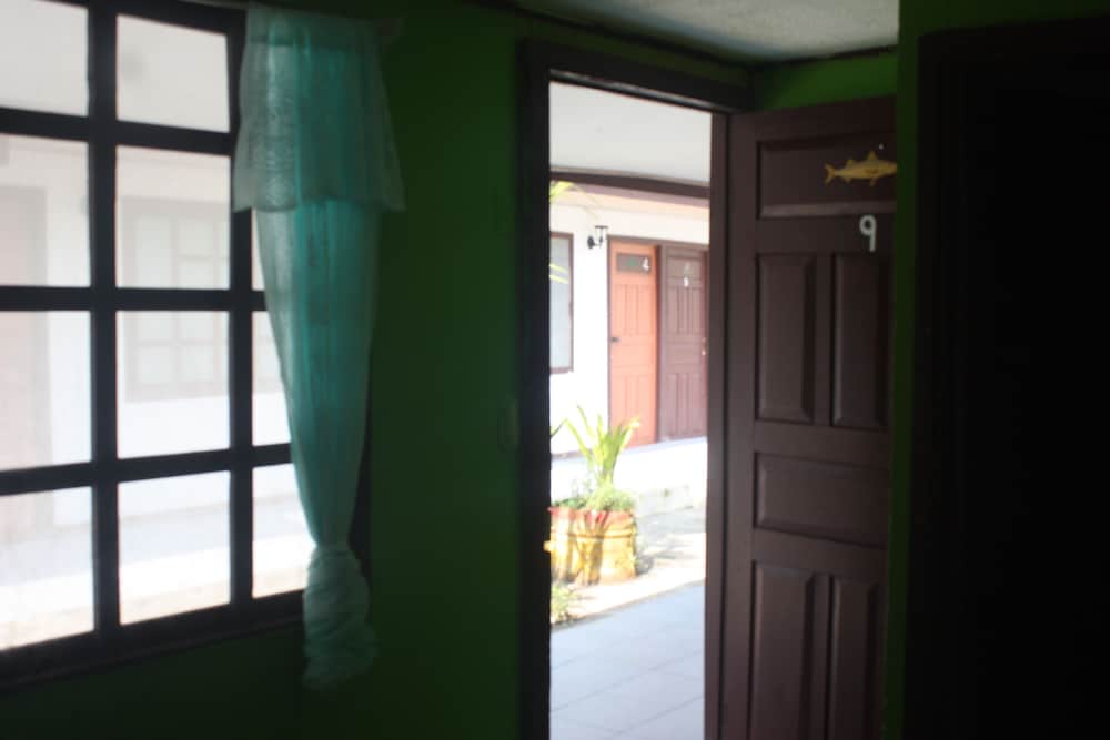 Standard Quadruple Room photo 2