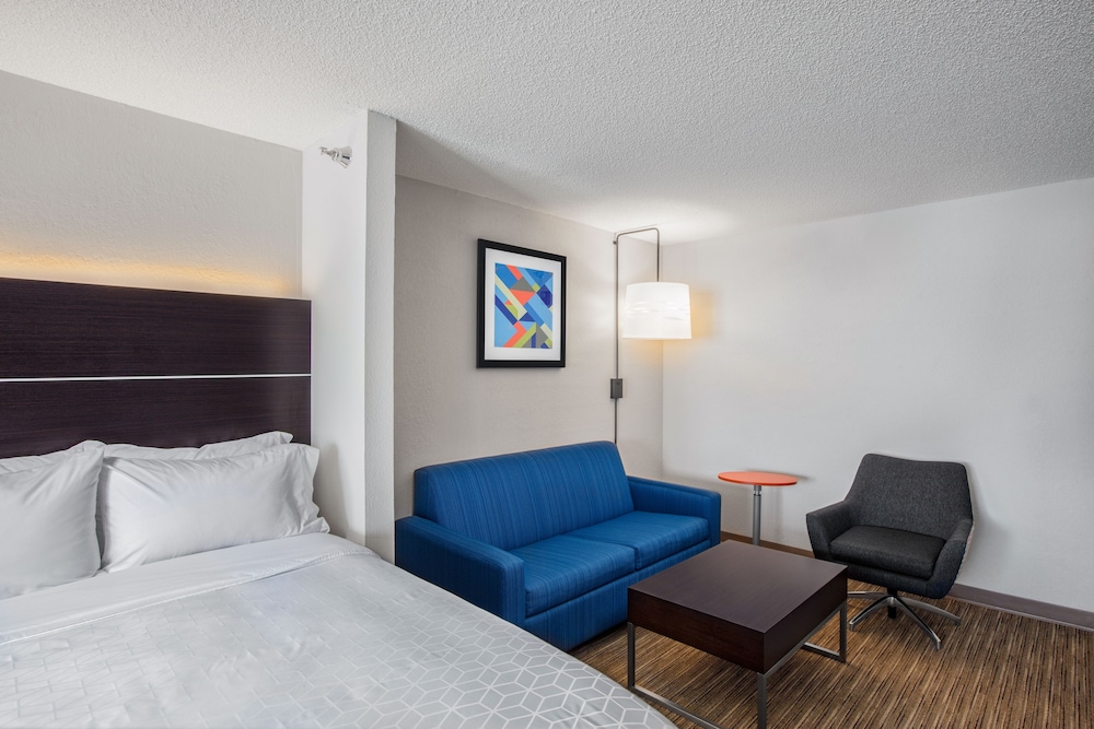 Suite, Multiple Beds photo 3