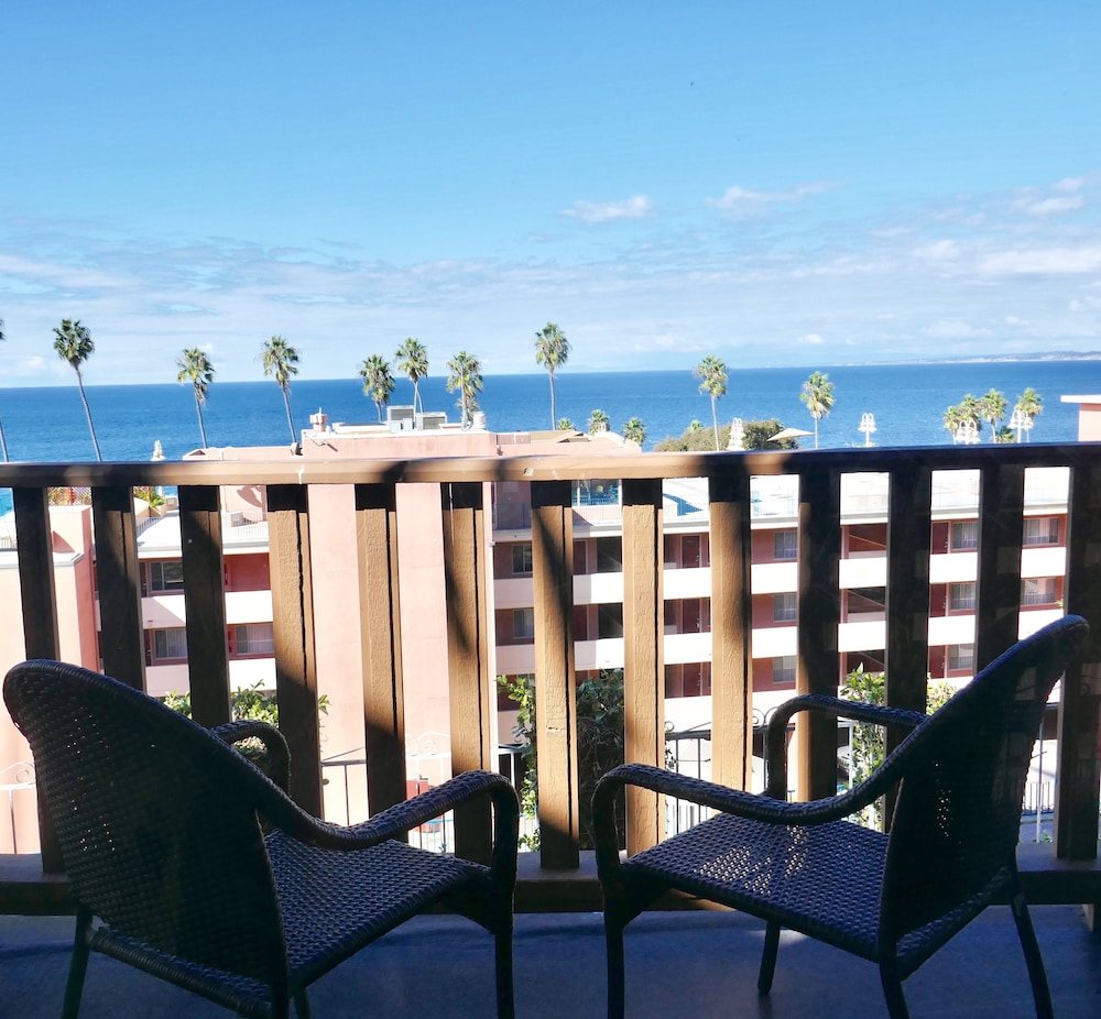 Terrace Ocean View 2 Bedroom 2 Bath Suite (Stair Access Only) - Photo 5