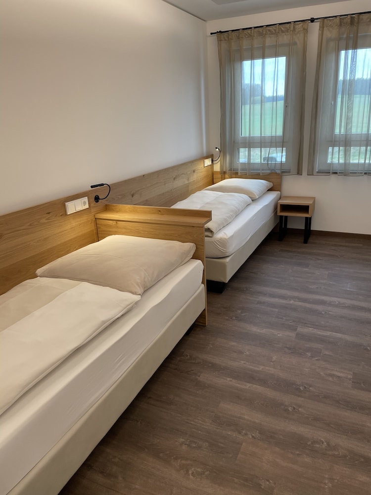 Standard Quadruple Room photo 2