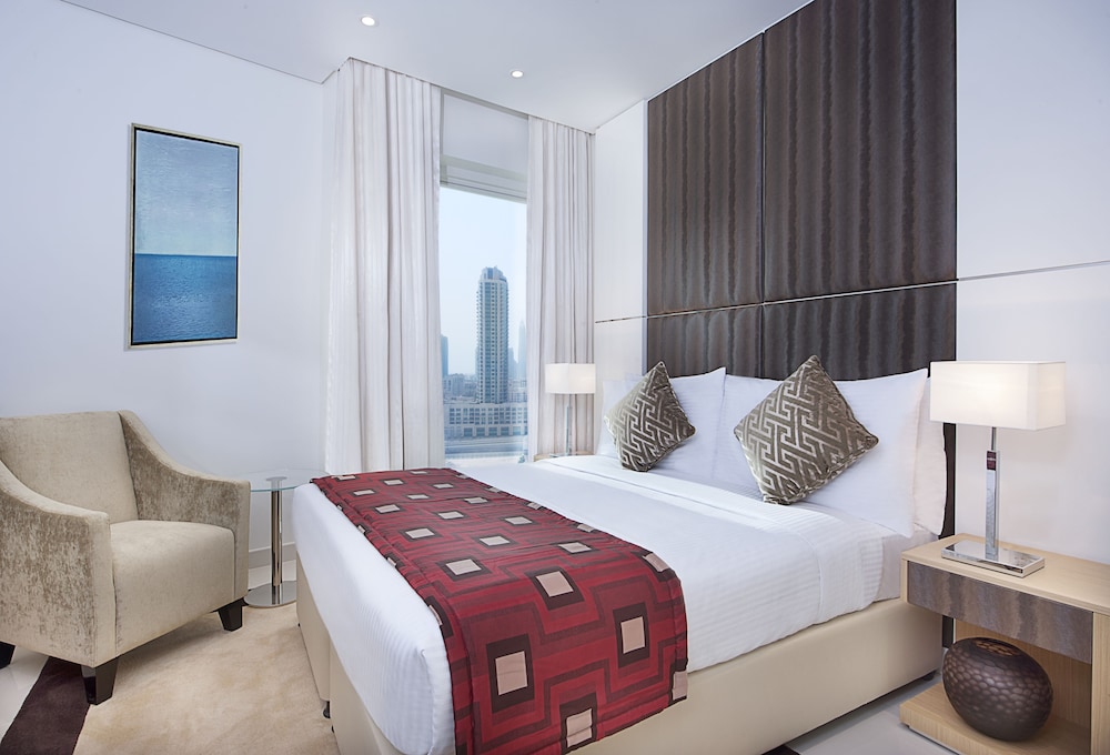 Suite, 2 Bedrooms (Downtown view)