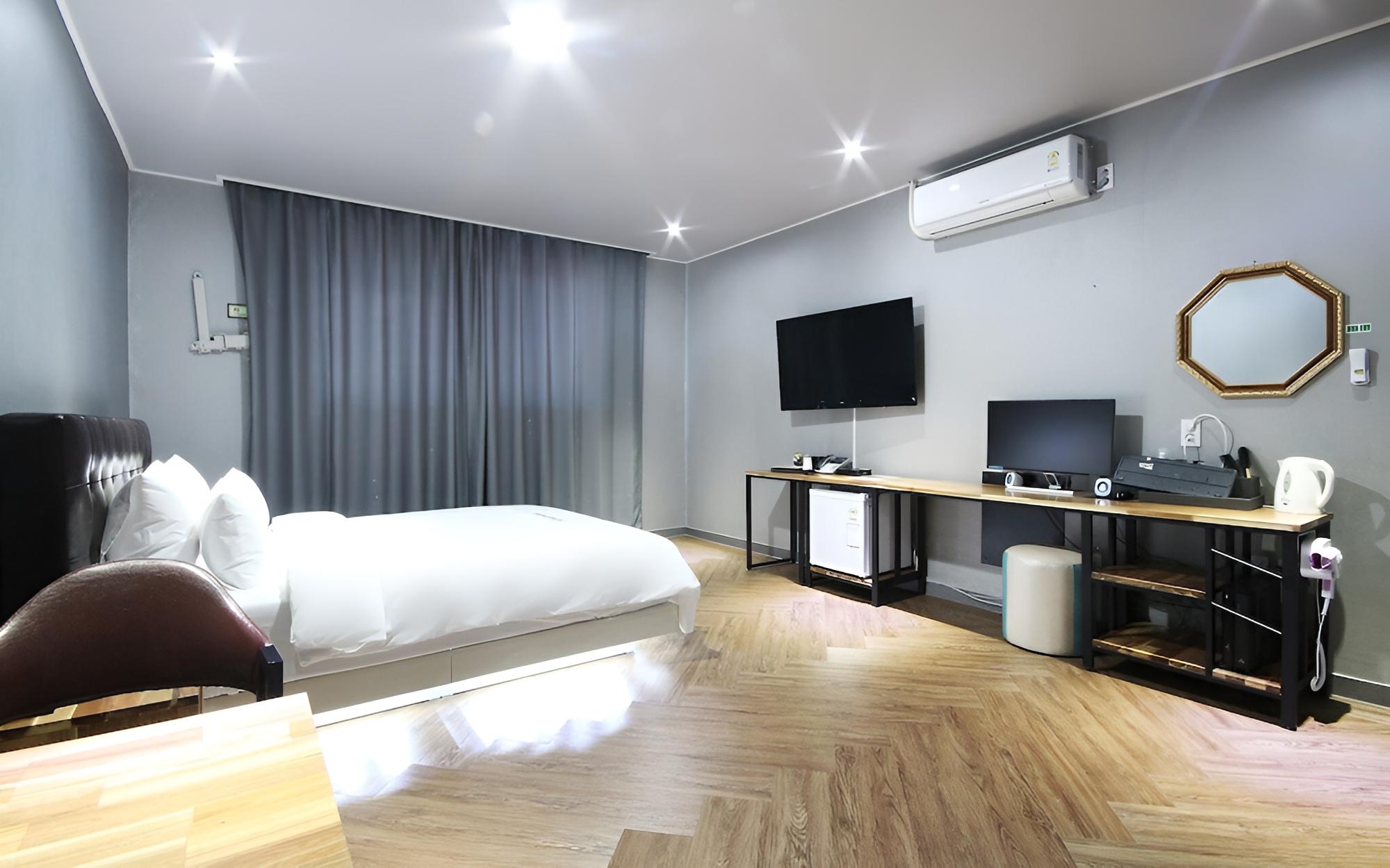 Room (Deluxe A) photo 3