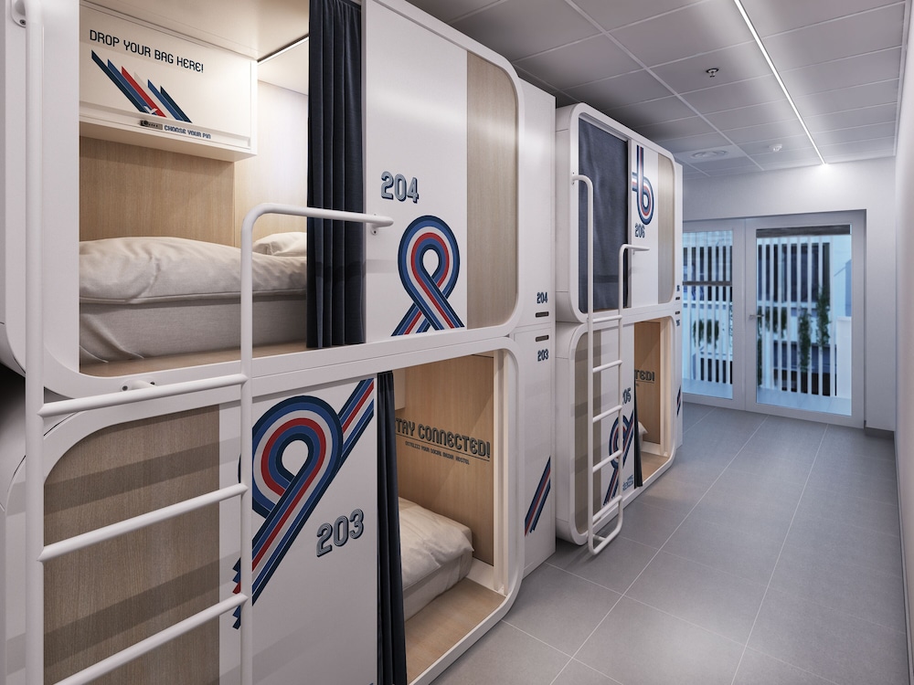Shared Dormitory, Ensuite (Capsule Double Bed)