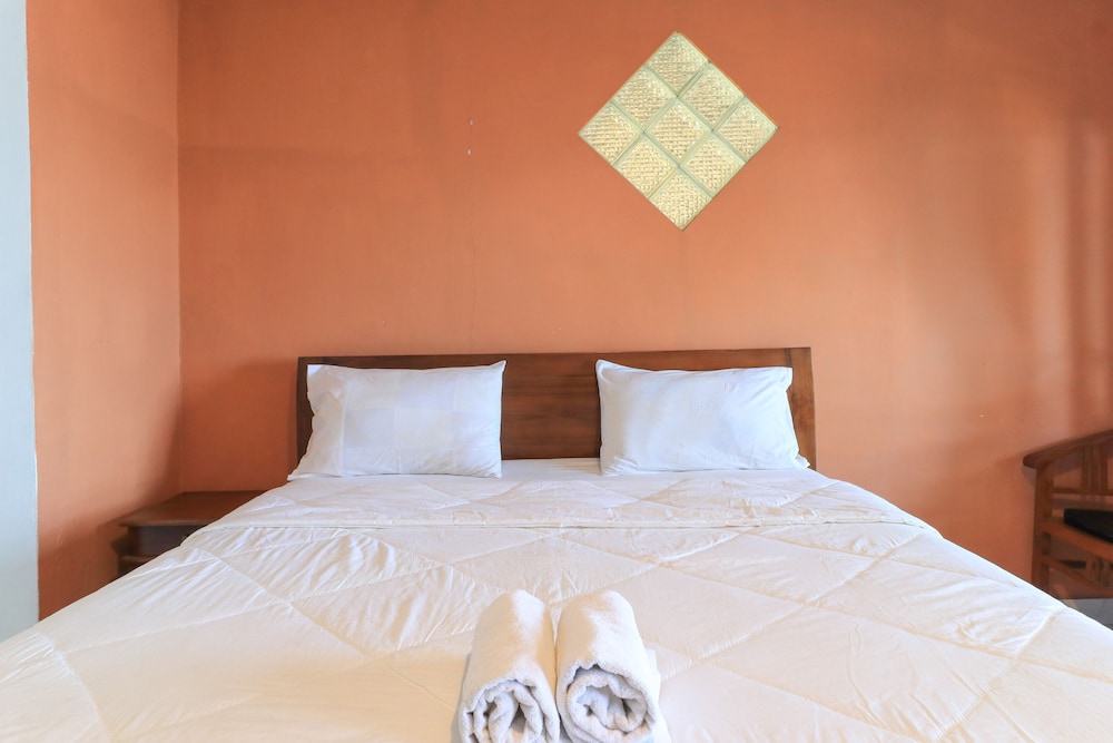 Deluxe room with AC - Photo 7
