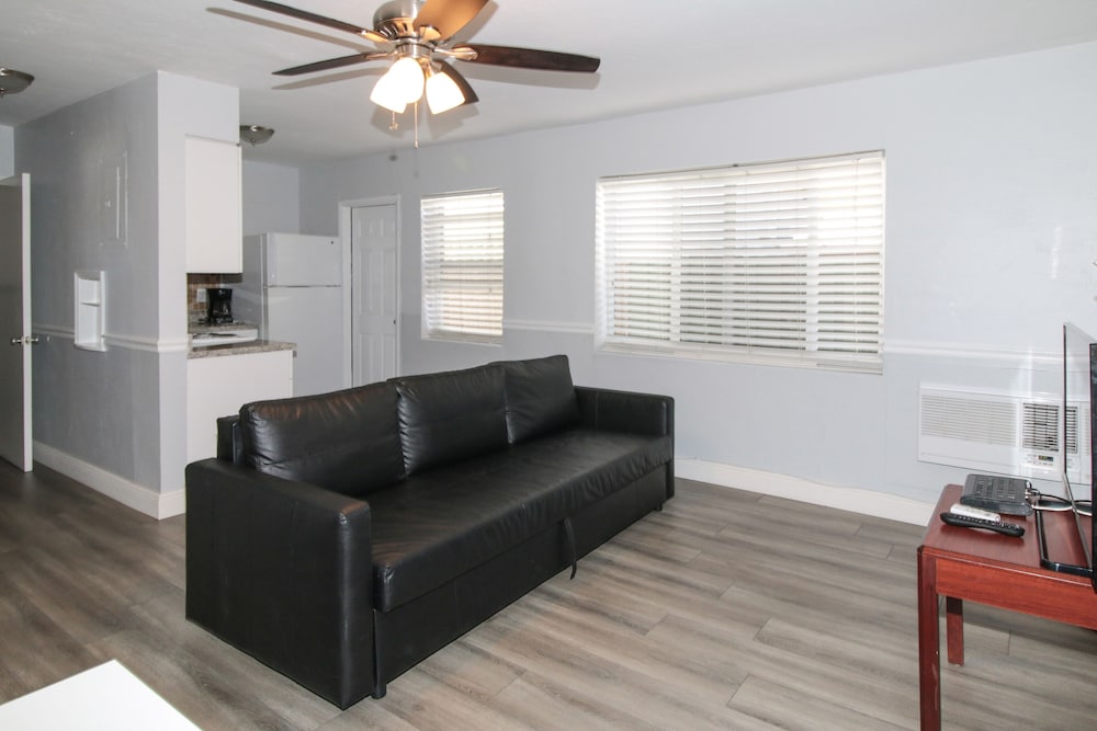 Suite, 2 Queen Beds