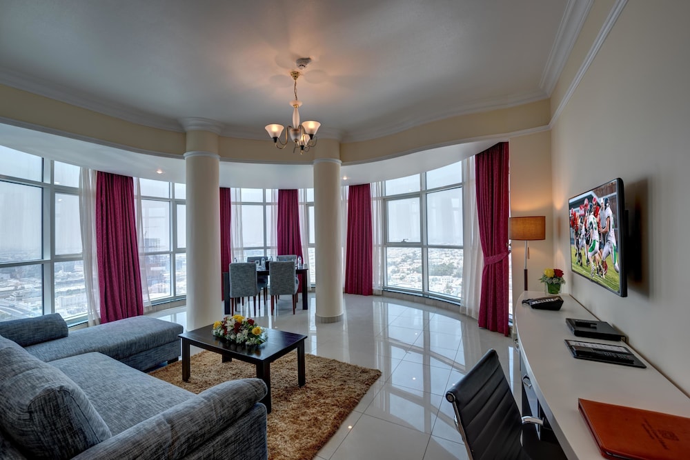 Grand Suite with Burj Khalifa View photo 2