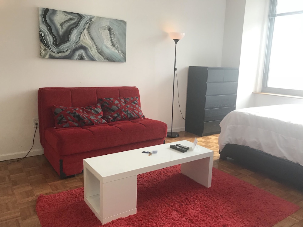 Studio Suite photo 3
