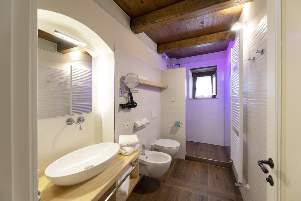 Senior Double Room photo 3