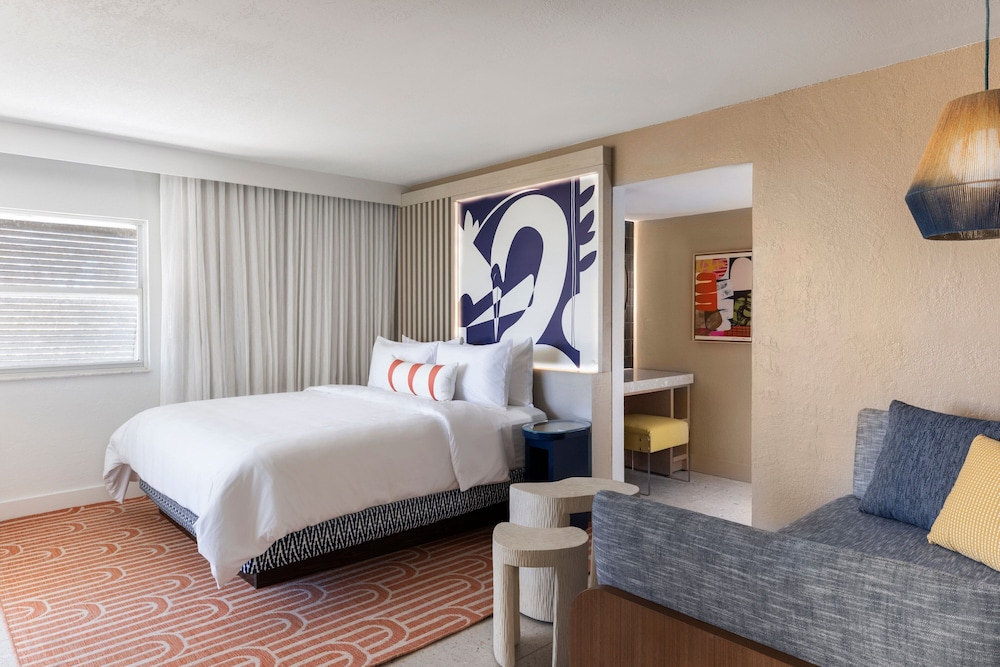 Junior Suite, 1 King Bed, Ocean View