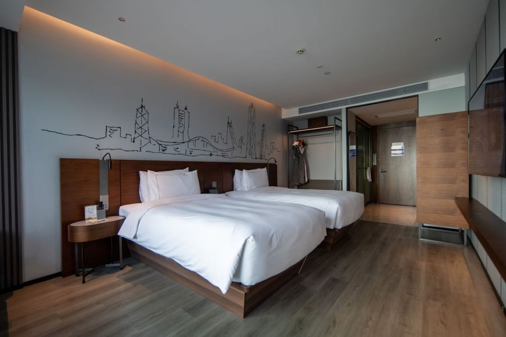 Deluxe Twin Room photo 3