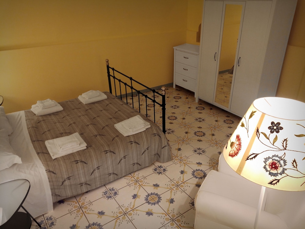 Apartment, 1 Bedroom, Jetted Tub, Ground Floor (Sirentum) photo 3