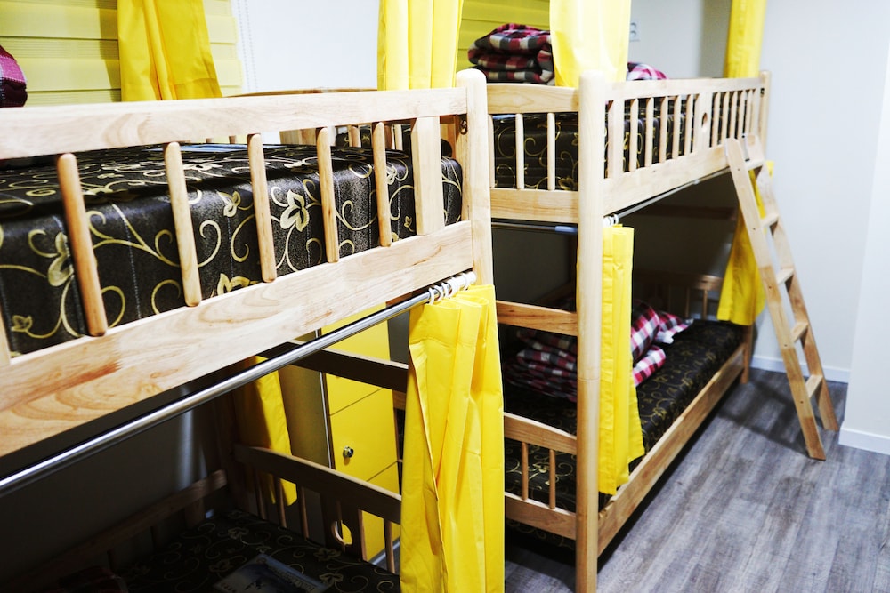 Shared Dormitory, Women only (6 persons) photo 3