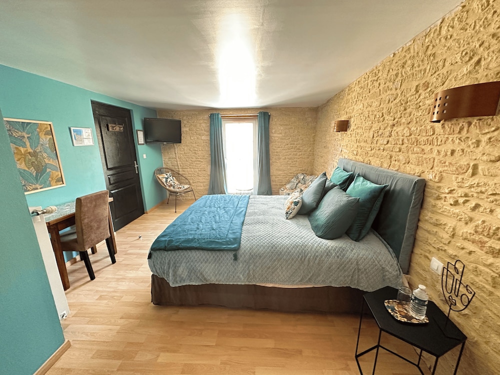 Comfort Room photo 2