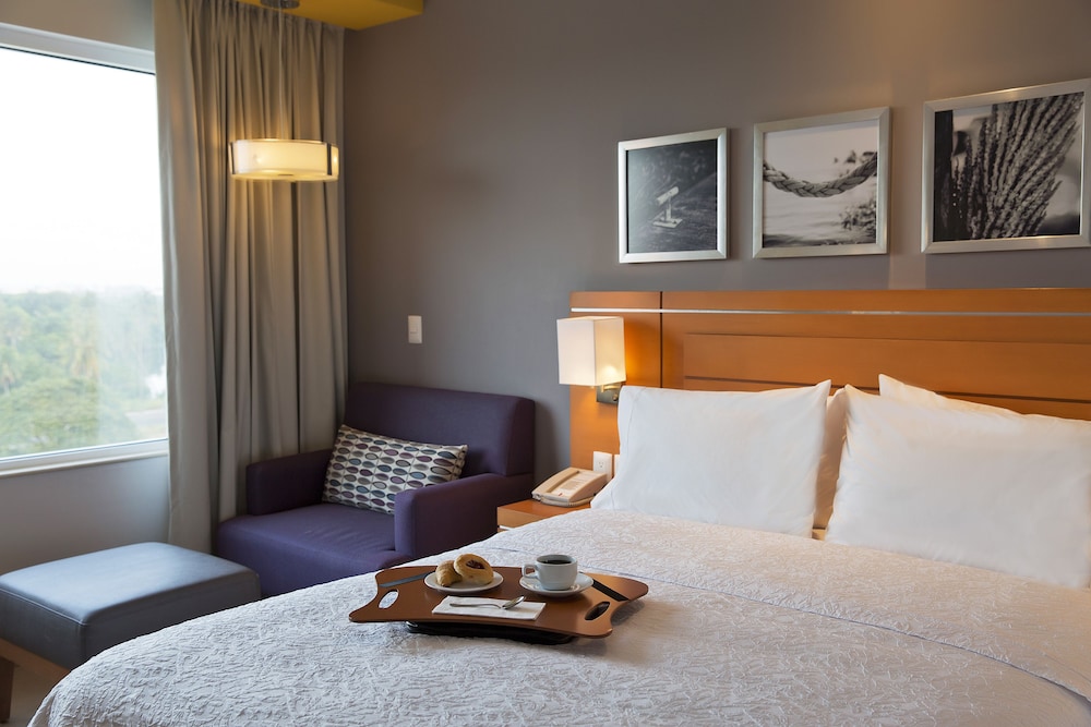 Room, 1 Queen Bed, Accessible, Non Smoking (Roll-in Shower) photo 3