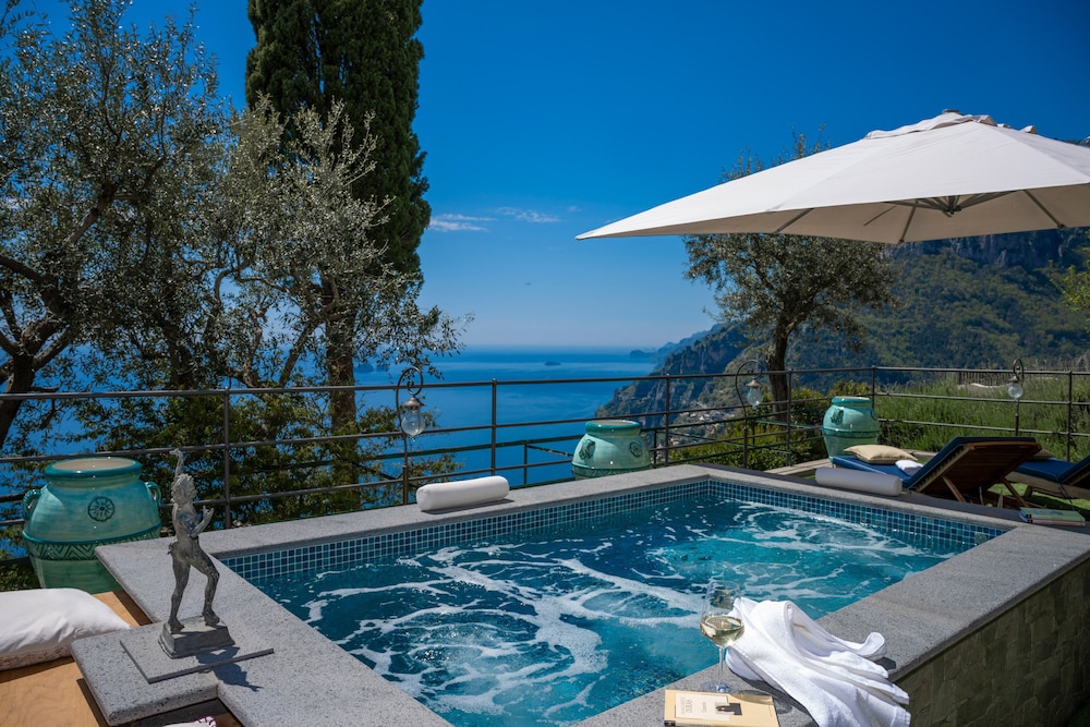 House, Private Pool, Sea View