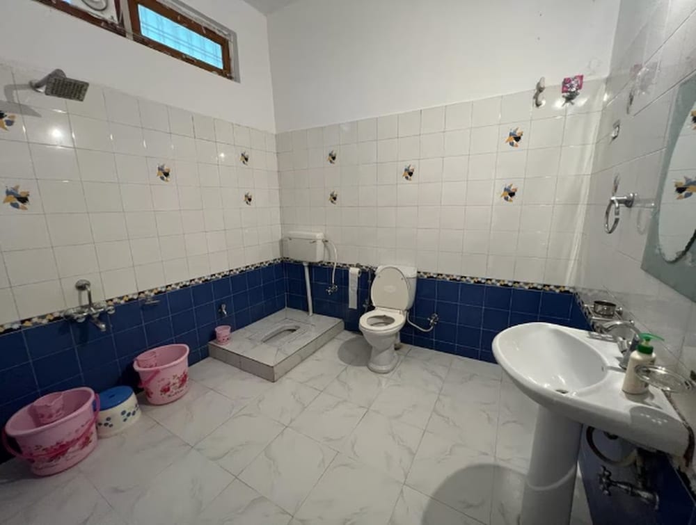 Honeymoon Room photo 3