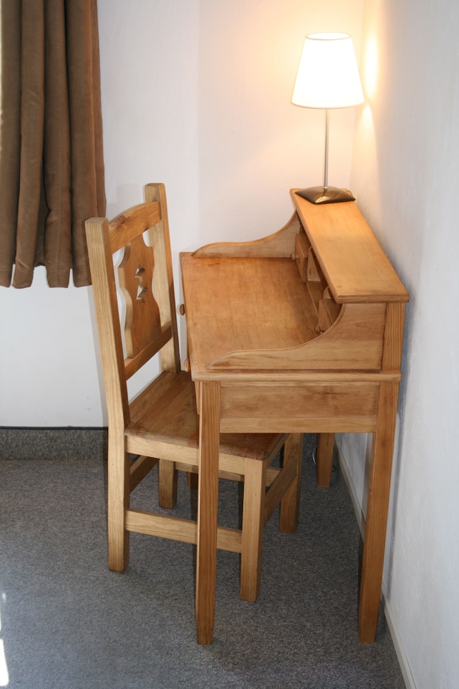 Standard Twin Room photo 3