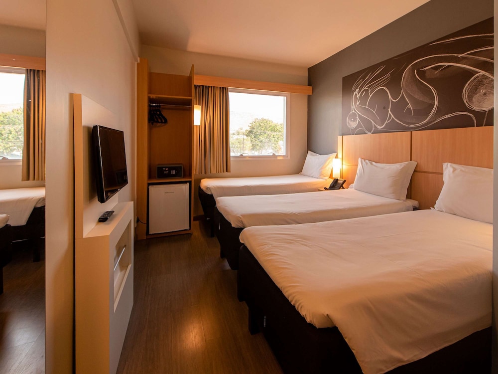 Standard Apartment, 3 Twin Beds photo 1