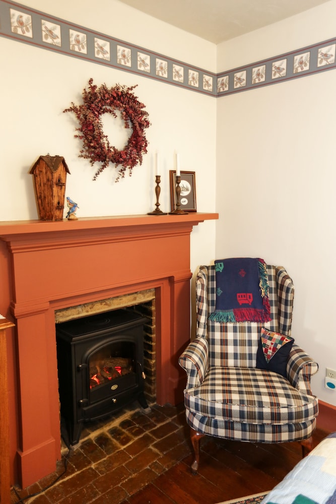 Room, Private Bathroom (Bluebird Room) photo 3