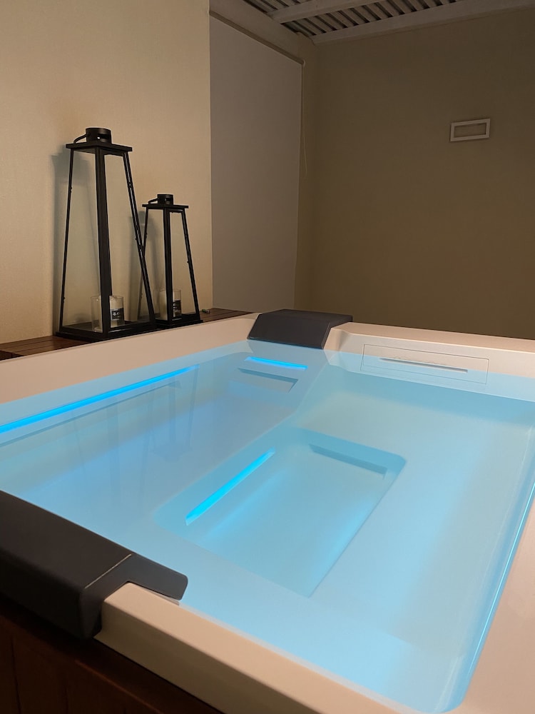 Luxury Suite, 1 Bedroom, Sea View (Suite Sauvage)