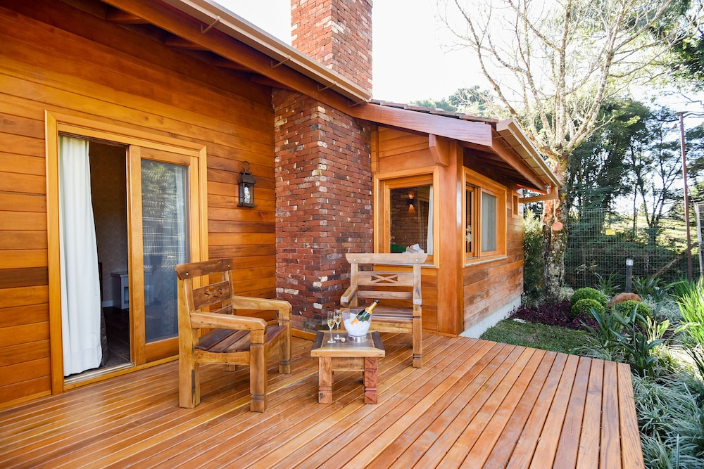 Premium Chalet, Jetted Tub