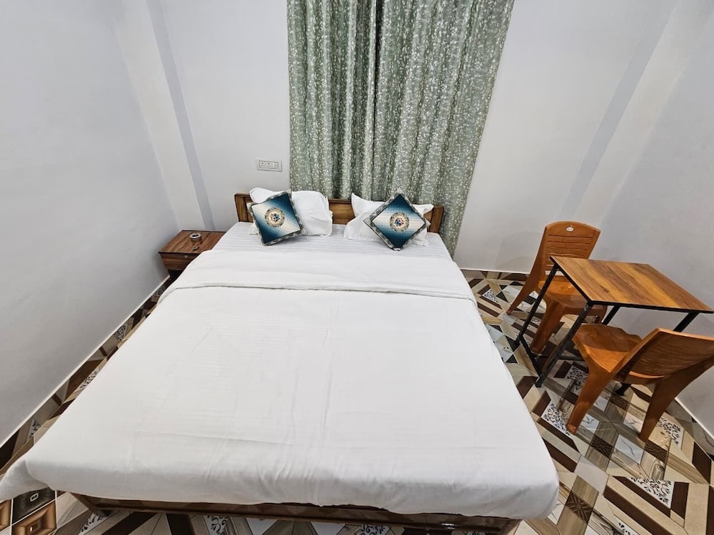 Economy Apartment
