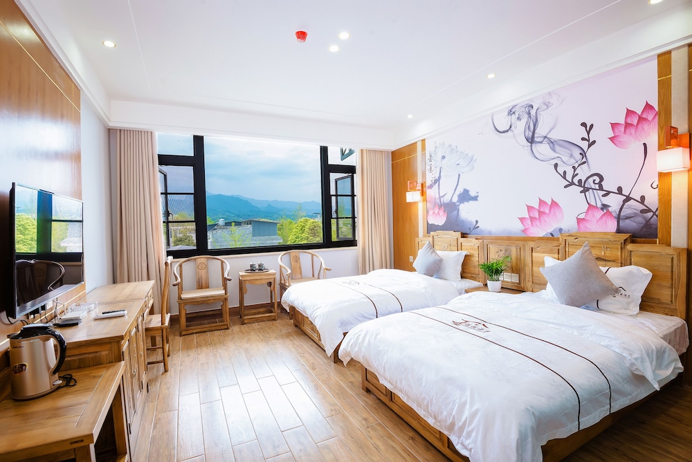Deluxe Twin Room, Hill View