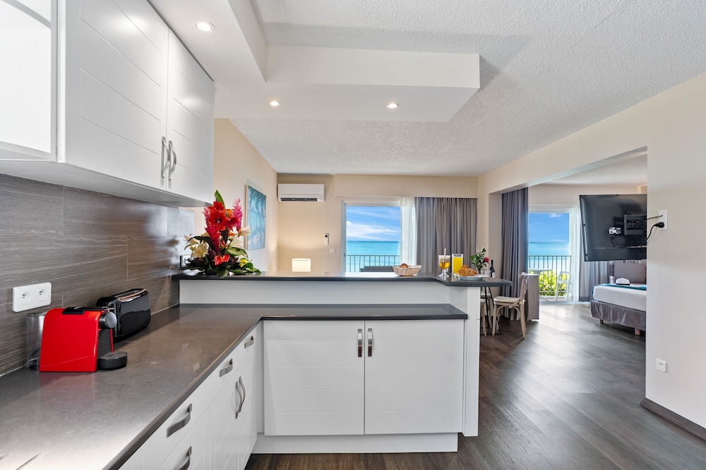 Standard Room, 1 Bedroom, Oceanfront photo 2